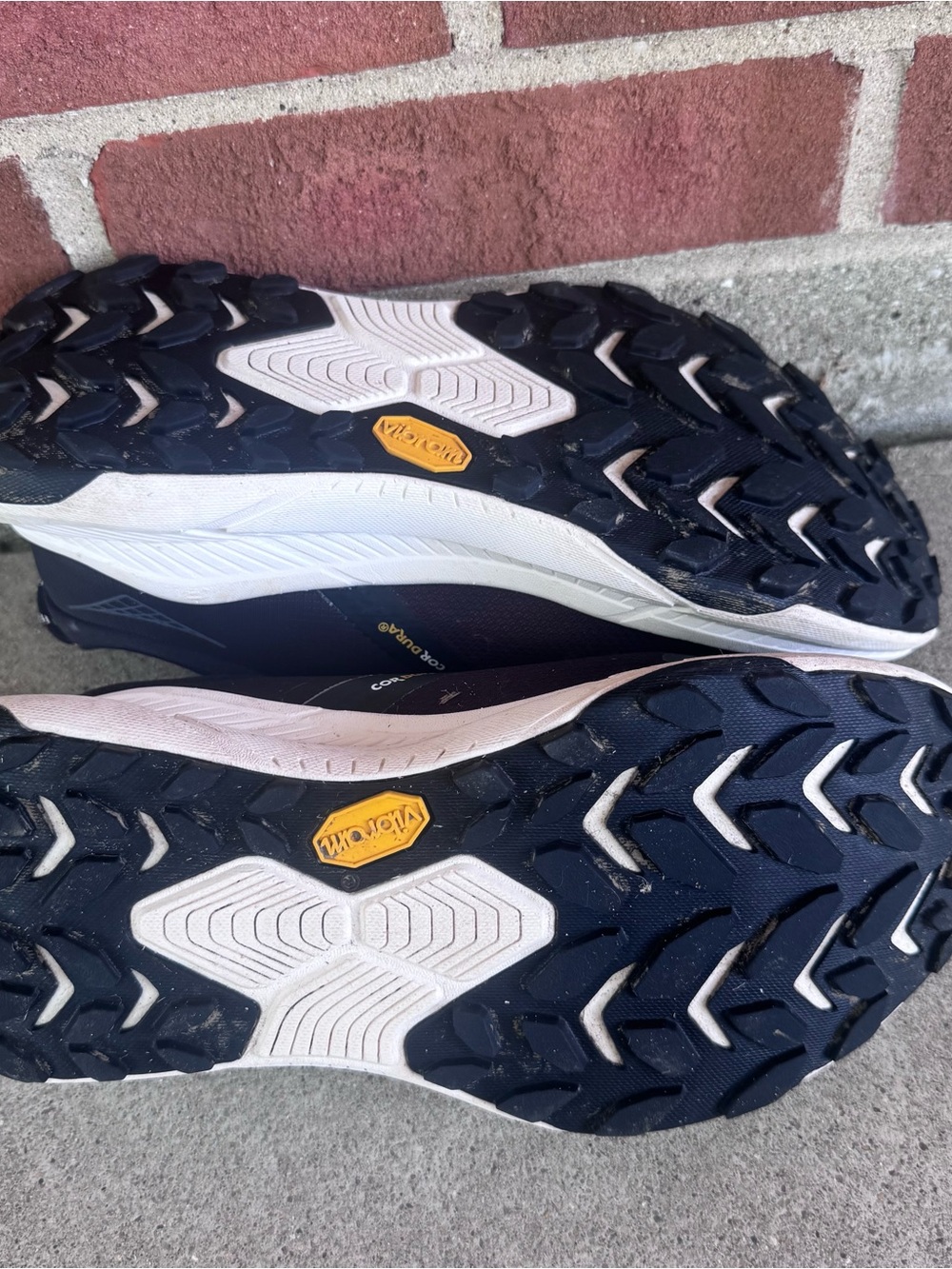Hoka Women’s Transport- Black with White Midsole (8W) - Picture 4 of 5